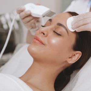 14k Gold Facial